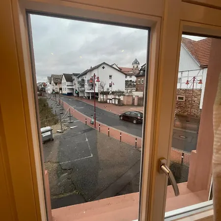 酒店 Gasthaus Zur Krone 4*